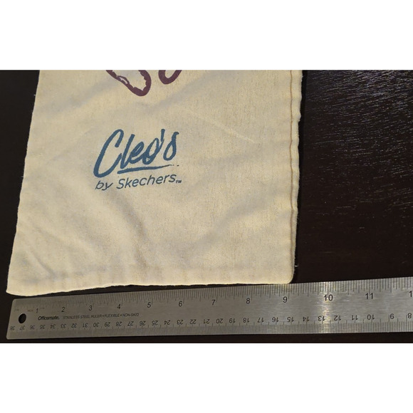 Cleo's by Skechers Storage Pull String Dust Bag for Small Bags Shoes or Sandals - Picture 5 of 5